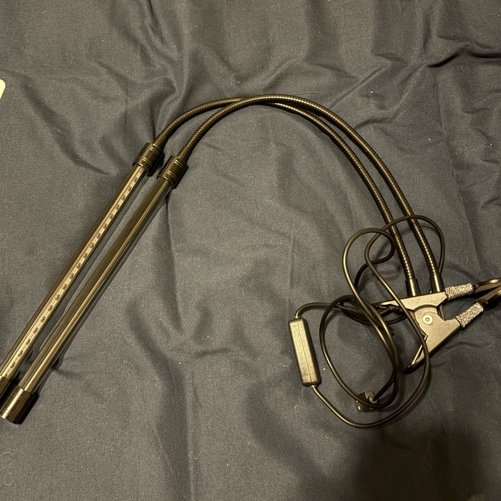 Clip on grow lights